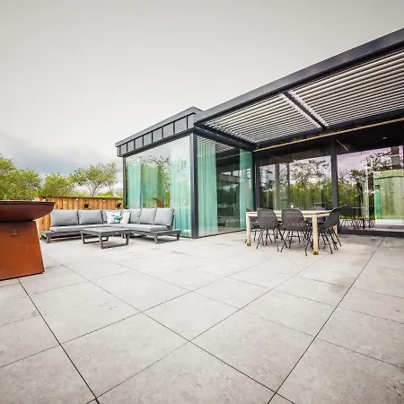 Maison Sauvage Super Modern Near 度假居